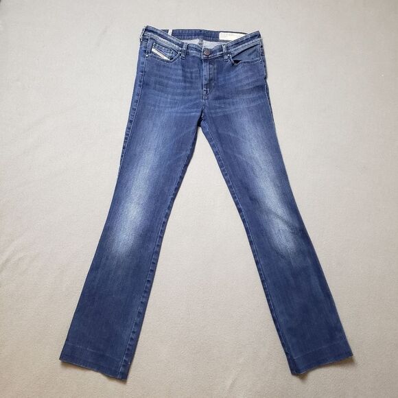 Diesel Doris-B Super Slim Bootcut Jeans, W29 made in Italy - Picture 1 of 15